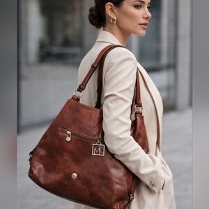 ✨ Rich Cognac Leather Shoulder Bag – The Trend- Made in Italy